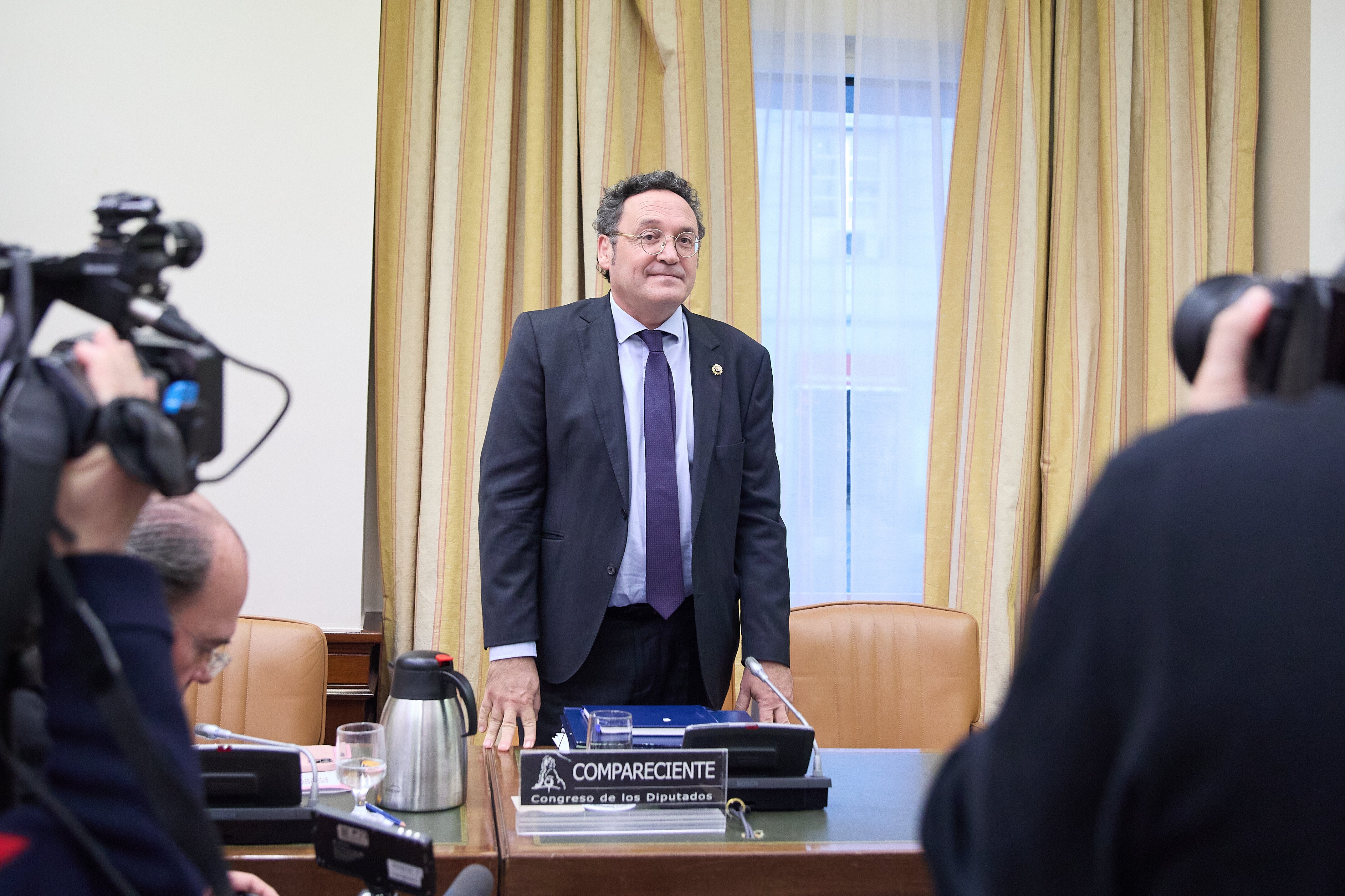 El fiscal del general del Estado afirma que los jueces y fiscales no pueden acudir a las Comisiones parlamentarias El fiscal del general del Estado afirma que los jueces y fiscales no pueden acudir a las Comisiones parlamentarias