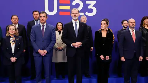 Los reyes presiden el concierto que clausura la presidencia de la UE Los reyes presiden el concierto que clausura la presidencia de la UE