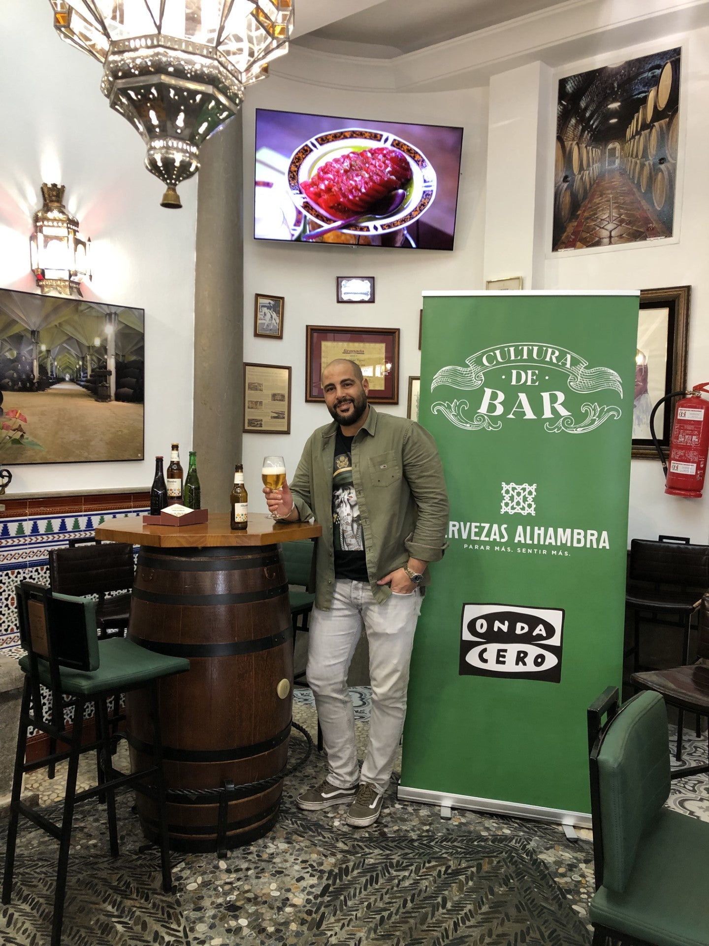 Taberna Las Copas, auténtico templo de la gastronomía granadina Taberna Las Copas, auténtico templo de la gastronomía granadina