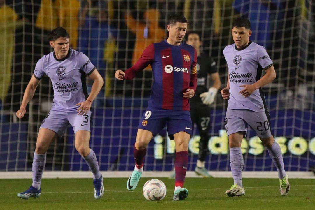 El Barcelona cierra el año con otra derrota El Barcelona cierra el año con otra derrota