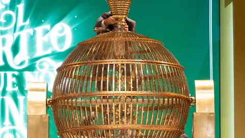 Bombo de la Lotería de Navidad Bombo de la Lotería de Navidad