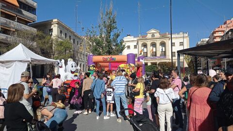 Fiesta infantil en la Plaza Nueva 