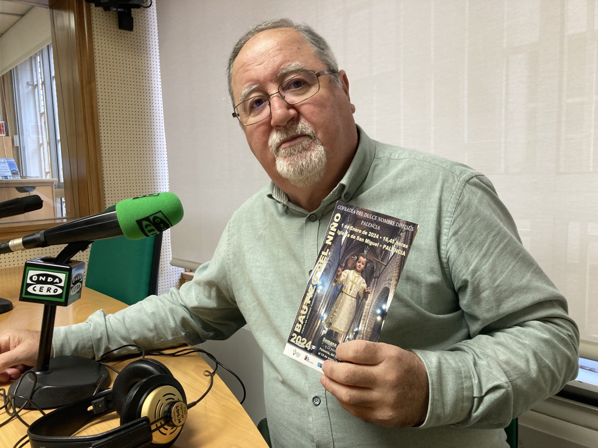 La Brújula de Castilla y León. La Legua con Julio César Izquierdo. 23/12/2023. Especial Bautizo del Niño en Palencia La Brújula de Castilla y León. La Legua con Julio César Izquierdo. 23/12/2023. Especial Bautizo del Niño en Palencia