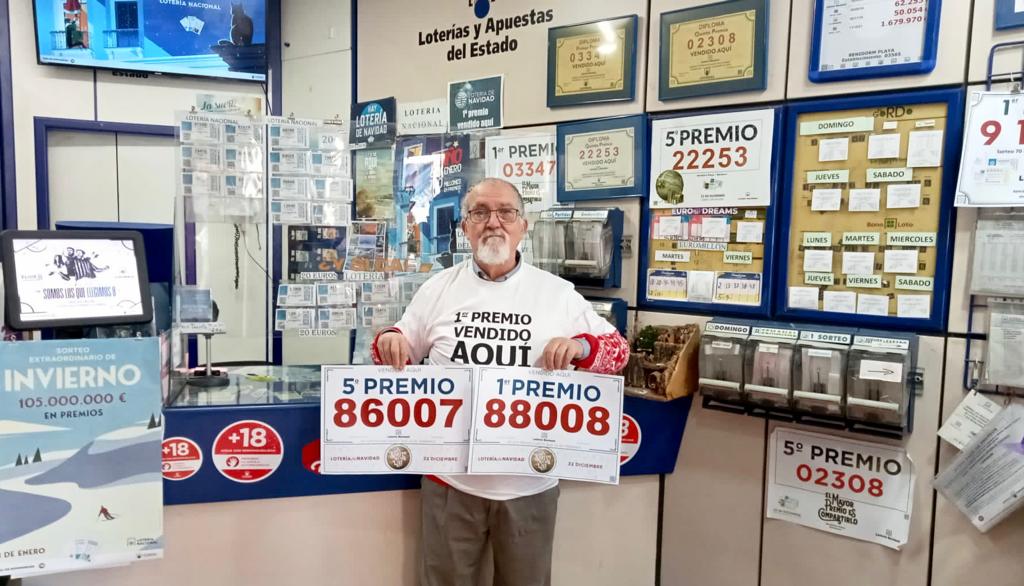 La Administración de Jaume I, en Benidorm, vende décimos de un quinto premio y del gordo La Administración de Jaume I, en Benidorm, vende décimos de un quinto premio y del gordo