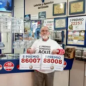 La Administración de Jaume I, en Benidorm, vende décimos de un quinto premio y del gordo La Administración de Jaume I, en Benidorm, vende décimos de un quinto premio y del gordo