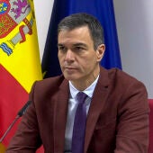 Pedro Sánchez destaca el "esfuerzo colosal" de las Fuerzas Armadas para defender "el compromiso de España con la paz mundial"