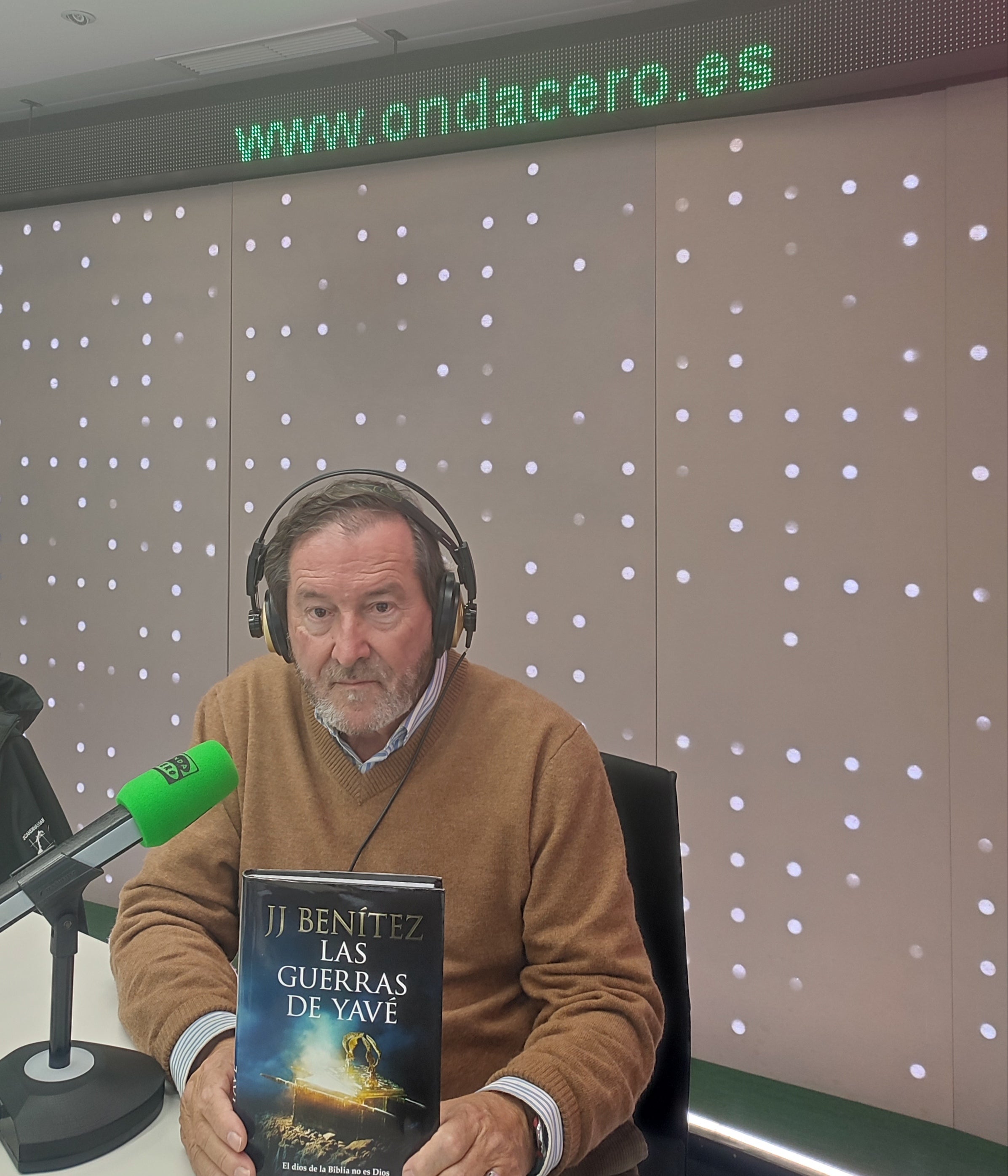 J.J. Benítez: "Jesucristo era palestino" J.J. Benítez: "Jesucristo era palestino"