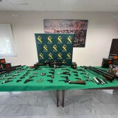 La Guardia Civil ha desmantelado una trama delictiva dedicada a la fabricación ilícita y al tráfico de armas y municiones
