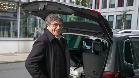 Carles Puigdemont Tertulia: Puigdemont amenaza con dinamitar la legislatura