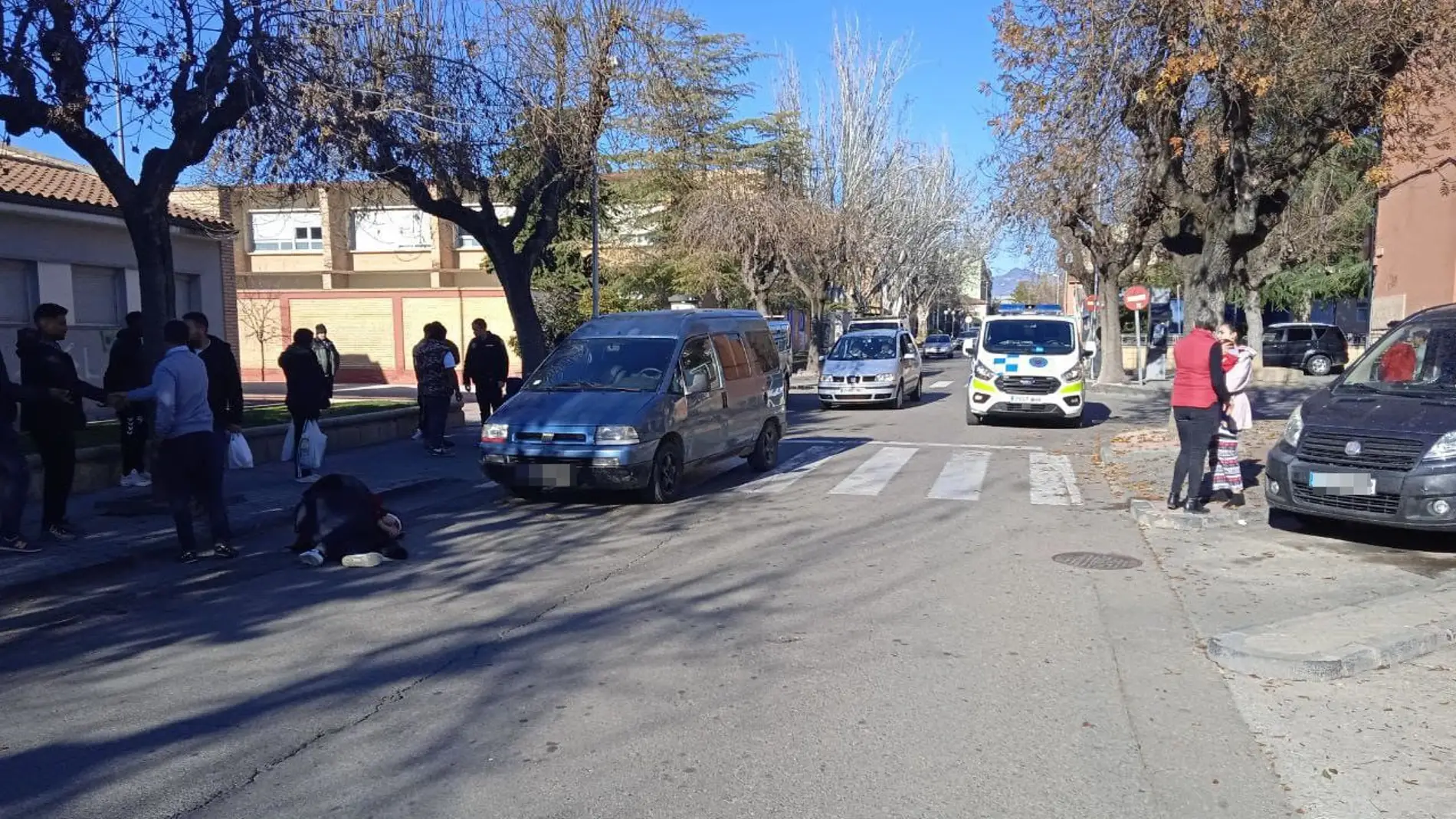 Atropelladas una mujer y sus dos hijos en la calle Valencia de Huesca
