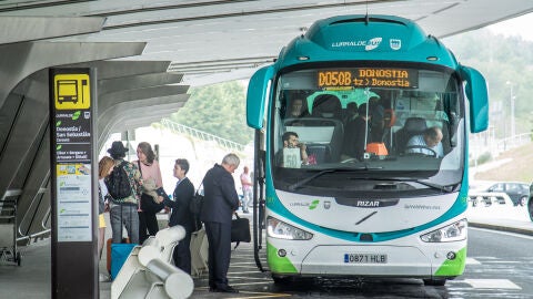 Transporte p&uacute;blico Lurraldebus