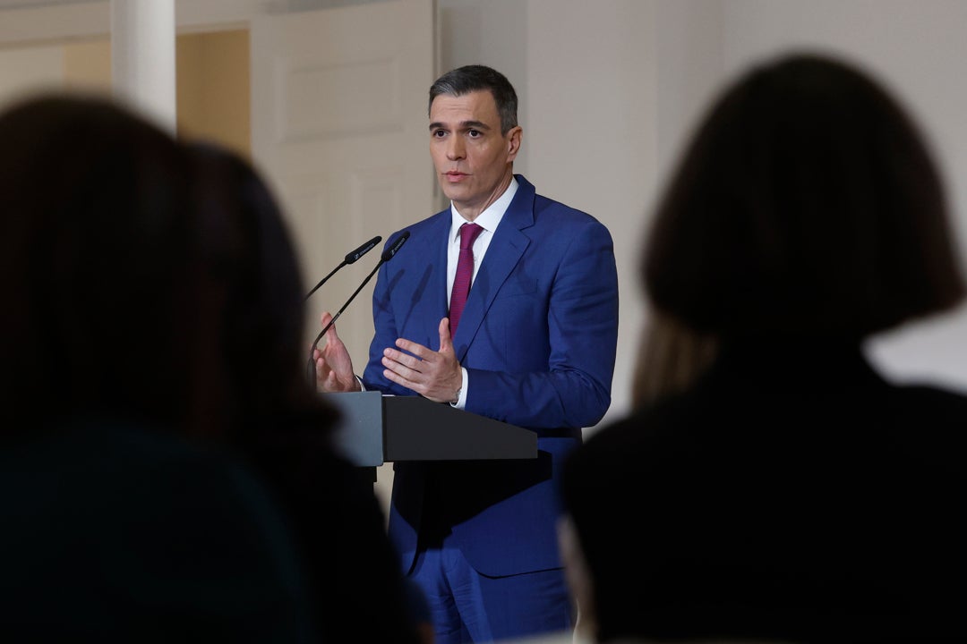 Estas son las medidas prorrogadas por Pedro Sánchez para combatir la inflación y la crisis energética Estas son las medidas prorrogadas por Pedro Sánchez para combatir la inflación y la crisis energética