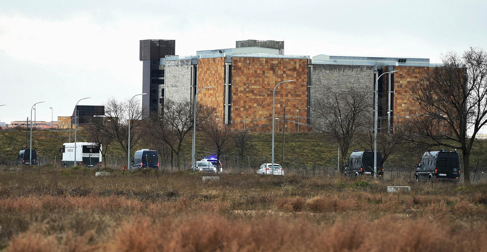 Funcionarios denuncian que el preso fugado de Alcalá-Meco no debería estar en esa cárcel Funcionarios denuncian que el preso fugado de Alcalá-Meco no debería estar en esa cárcel