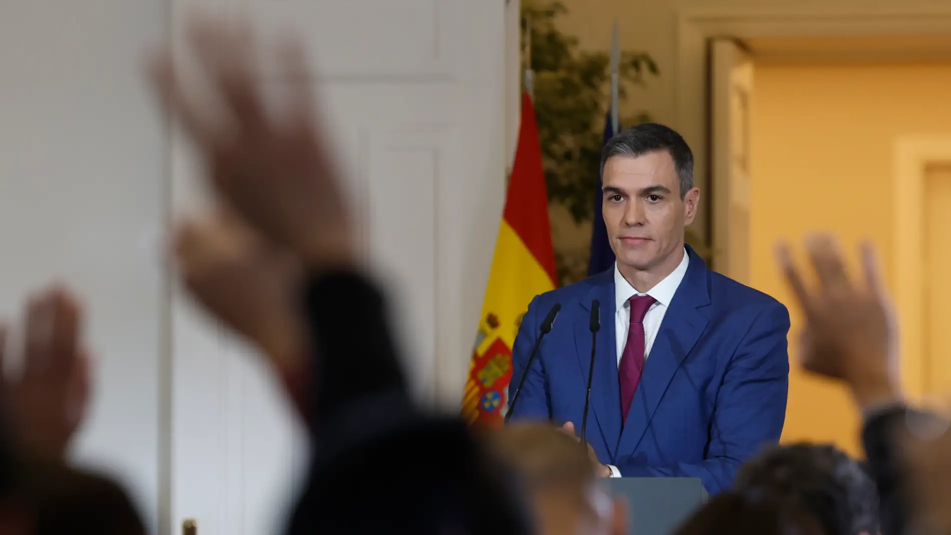 Sánchez presume de la "solidez y fortaleza" de la economía española y destaca que su Gobierno está "sin tacha de corrupción"