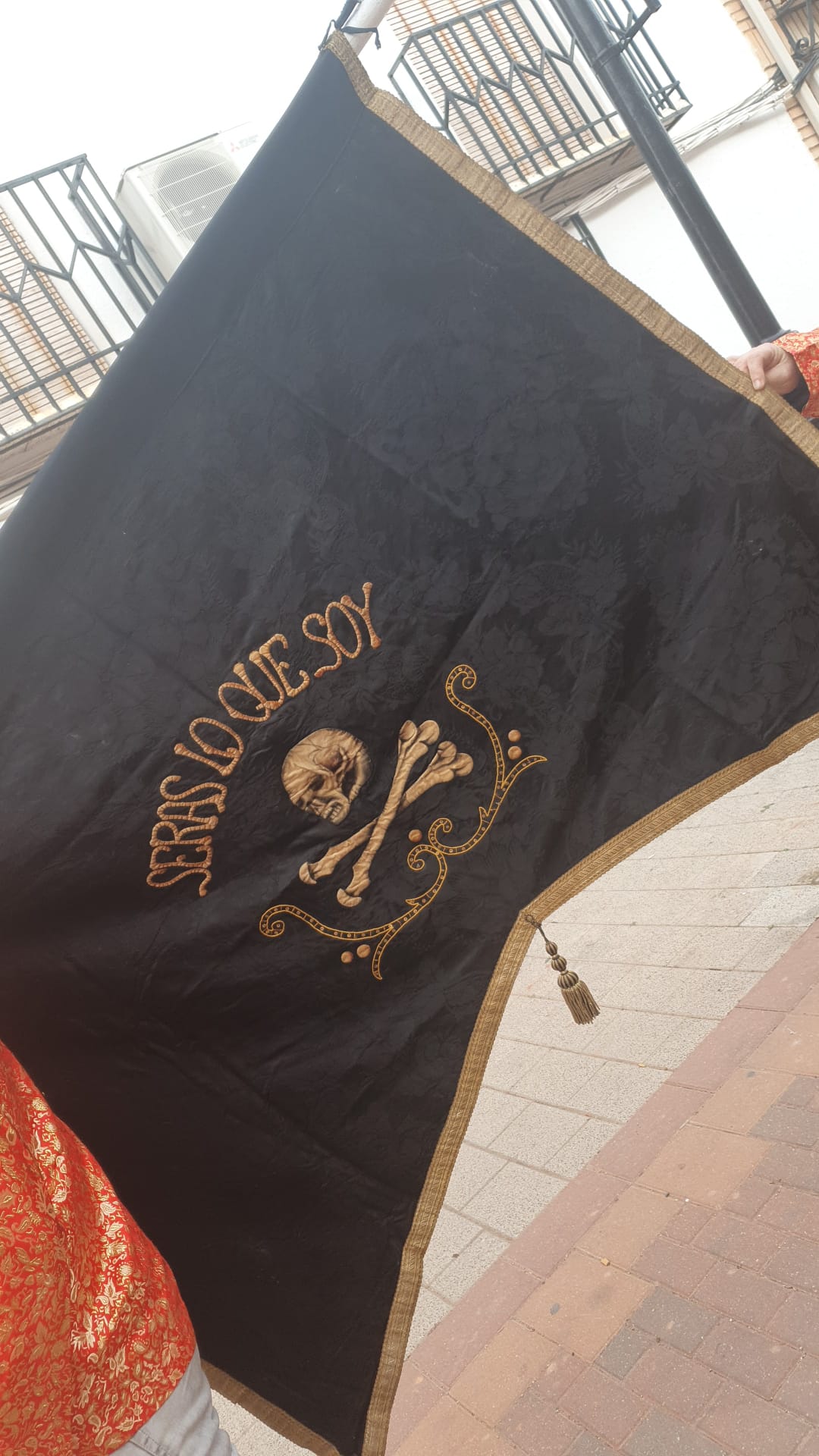 Almedina incorpora a las nuevas generaciones a la tradición del Día de las Ánimas Almedina incorpora a las nuevas generaciones a la tradición del Día de las Ánimas