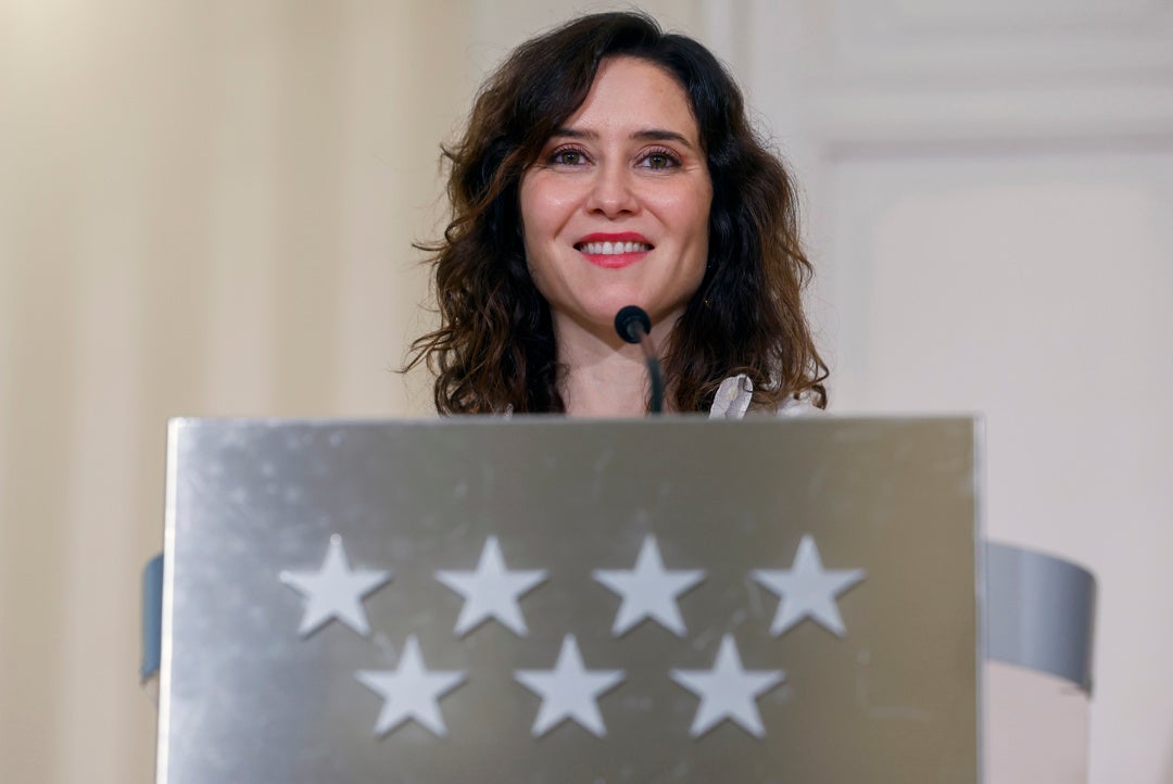 Ayuso señala a Sánchez como "responsable" de entregar Pamplona "al brazo político de ETA" Ayuso señala a Sánchez como "responsable" de entregar Pamplona "al brazo político de ETA"