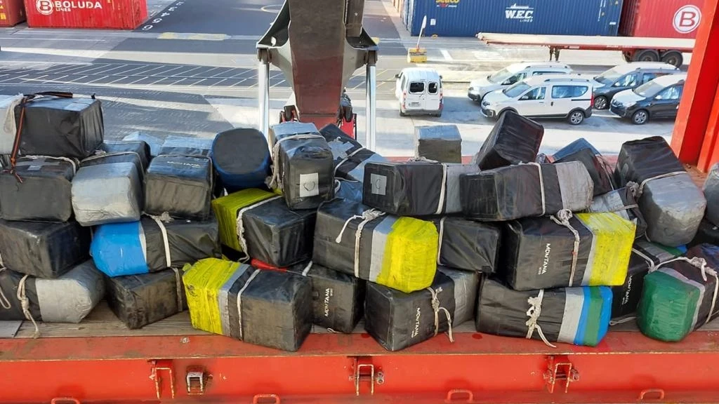 M&aacute;s de 2.000 kilos de coca&iacute;na en un barco atracado en Tenerife 