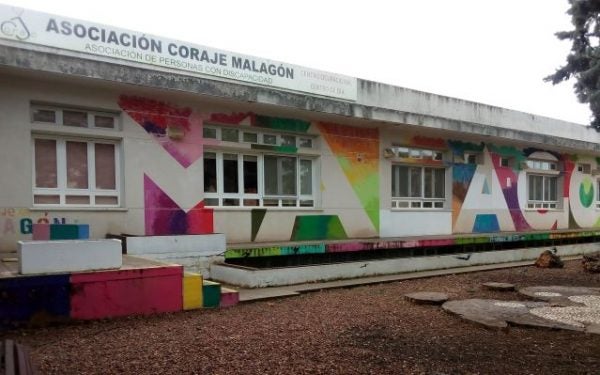 Emiliano García Page ha tenido un reconocimiento para la Asociación "Coraje" Emiliano García Page ha tenido un reconocimiento para la Asociación "Coraje"