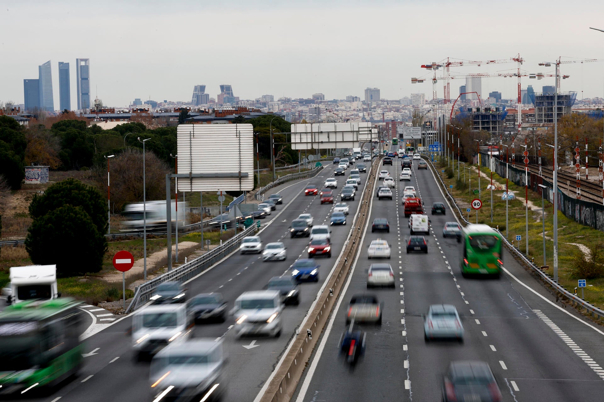 ¿Puedo circular por la M40? Comienzan las multas en Madrid a estos coches ¿Puedo circular por la M40? Comienzan las multas en Madrid a estos coches