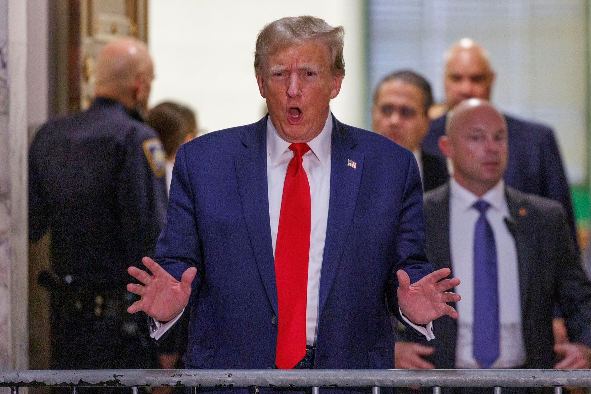 Donald Trump recurre la decisión del estado de Maine de expulsarlo de las primarias republicanas Donald Trump recurre la decisión del estado de Maine de expulsarlo de las primarias republicanas