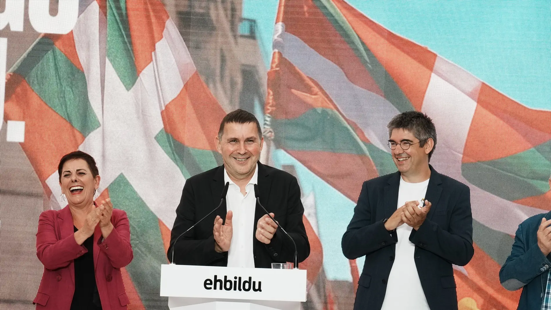 El coordinador de EH Bildu, Arnaldo Otegi, durante el inicio de campaña electoral en Bilbao