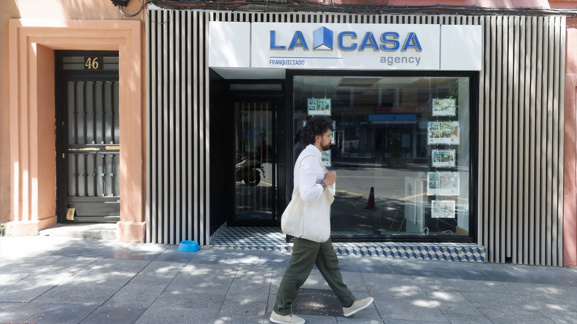 Una agencia inmobiliaria en Madrid.
