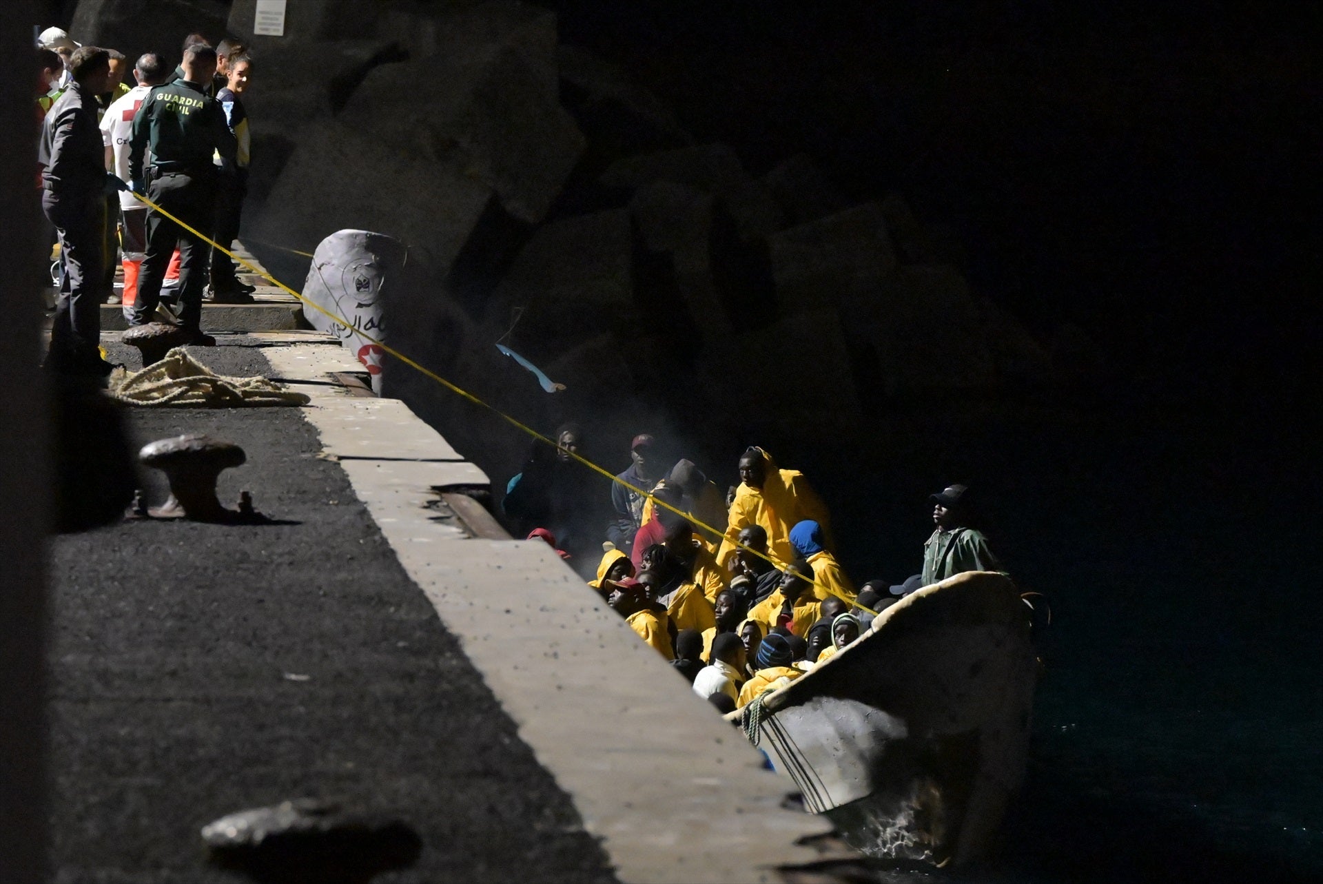 La inmigración irregular incrementa en España por los cayucos: un 82% más que en 2022 La inmigración irregular incrementa en España por los cayucos: un 82% más que en 2022