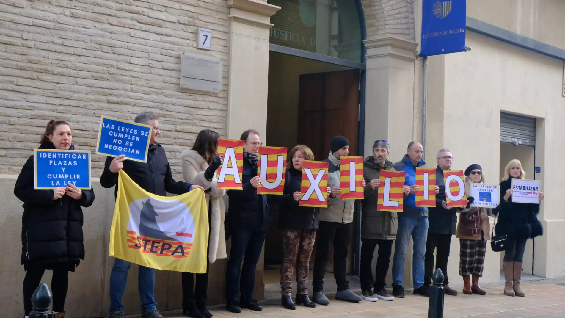El sindicato STEPA pide el amparo del Justicia de Aragón para los interinos