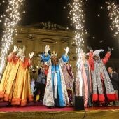 La llegada de los Reyes Magos a la Plaza Mayor de Chiclana el año pasado