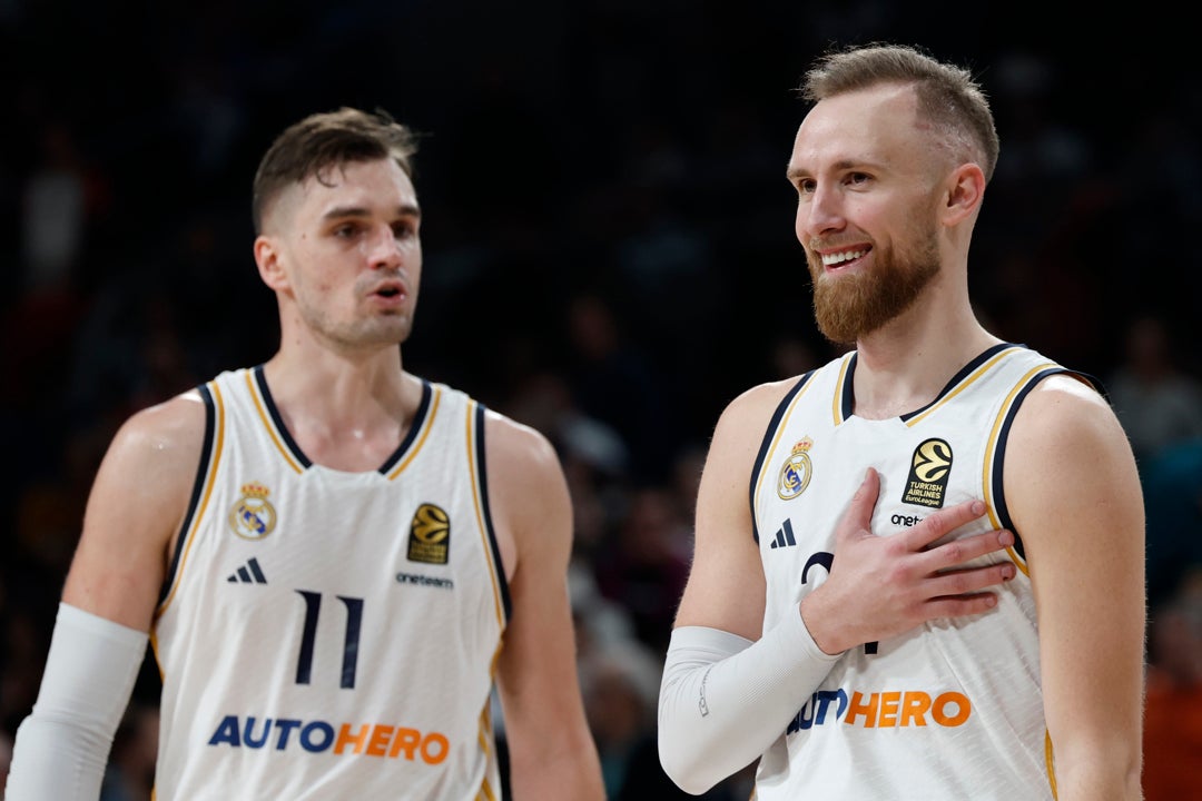 El Real Madrid gana al Efes en un duelo histórico El Real Madrid gana al Efes en un duelo histórico