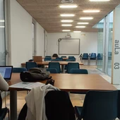 Los municipios de la comarca amplían los horarios de las salas de estudio para los universitarios. Sala de estudio de villajoyosa Los municipios de la comarca amplían los horarios de las salas de estudio para los universitarios. Sala de estudio de villajoyosa