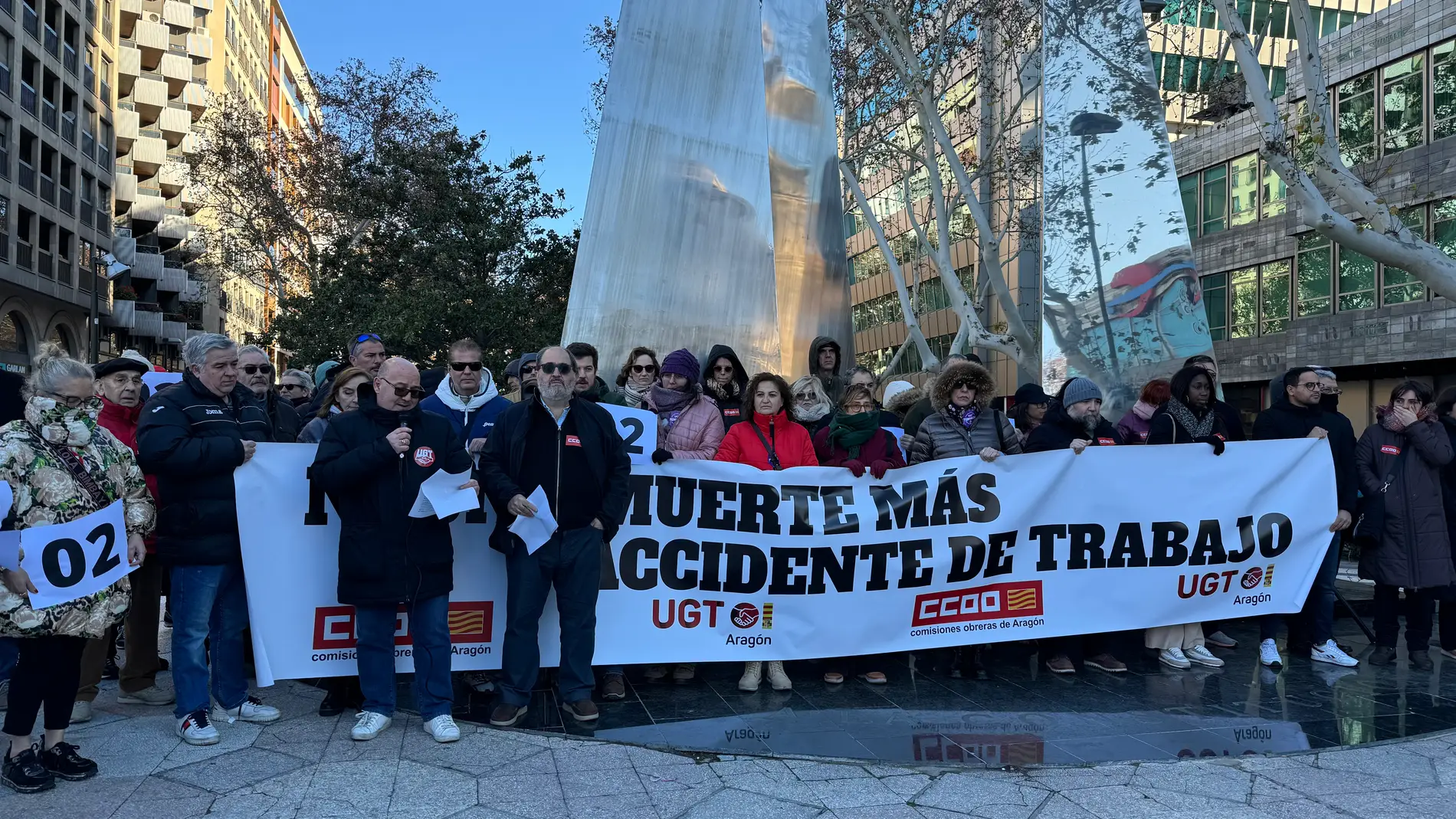 Clarimón y de las Morenas durante la concentración en Zaragoza