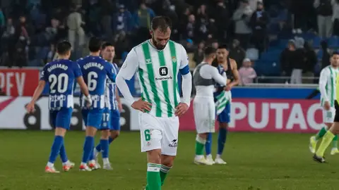 Germán Pezzella, tras la eliminación copera en Vitoria. Germán Pezzella, tras la eliminación copera en Vitoria.