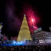Imagen de archivo de la Puerta del Sol durante la Navidad