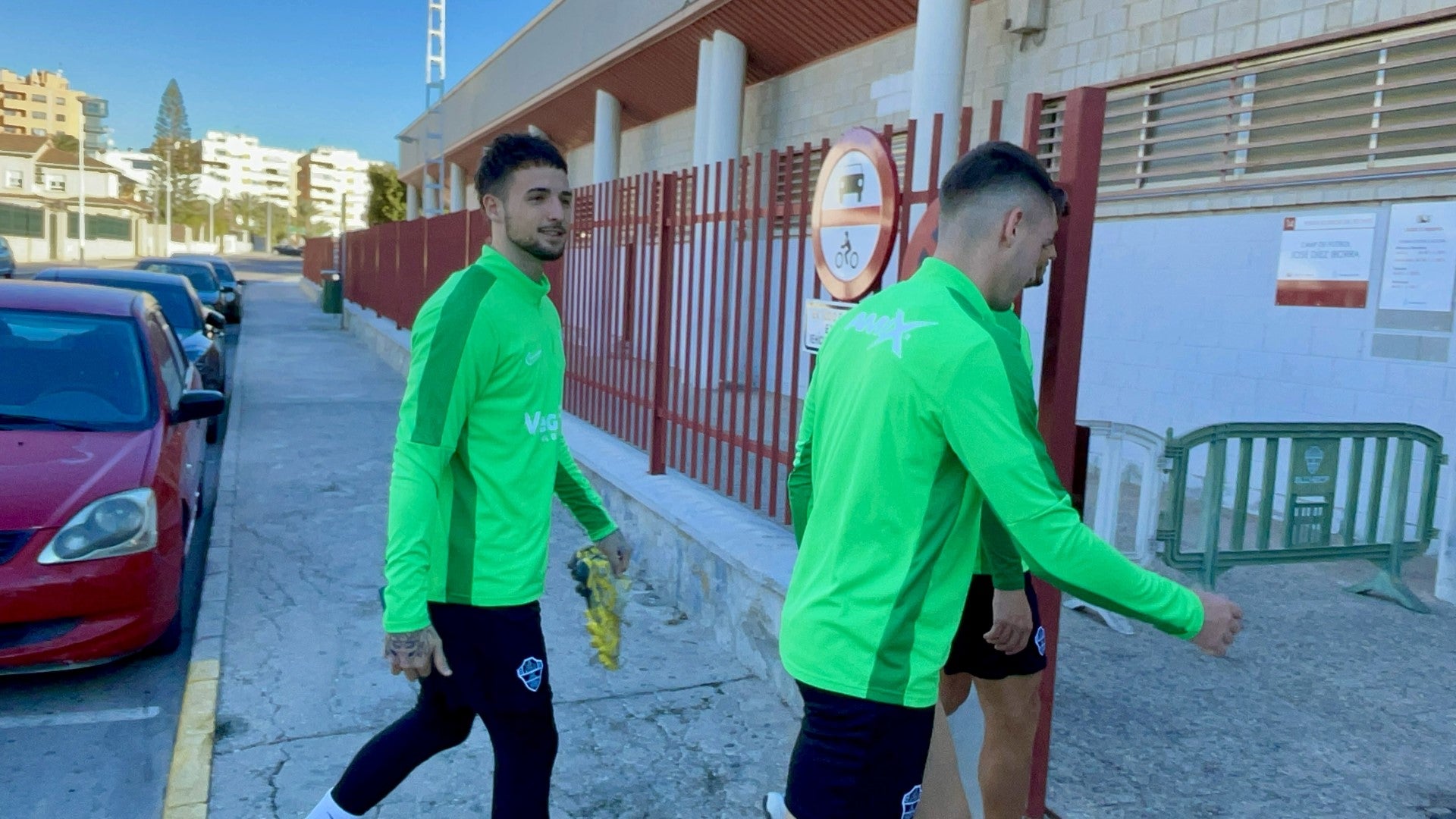 Manu Nieto, primer fichaje del Elche, ya se entrena con Beccacece Manu Nieto, primer fichaje del Elche, ya se entrena con Beccacece
