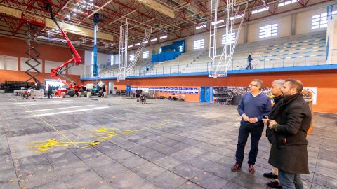 El Palau d’Esports se prepara para convertirse en escenario del Benidorm Fest El Palau d’Esports se prepara para convertirse en escenario del Benidorm Fest