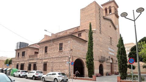 Plaza de la iglesia de La Torre