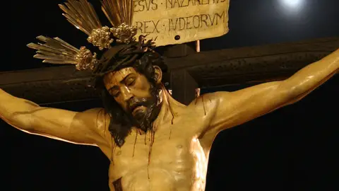 La Hermandad de la Vera Cruz de Badajoz obtiene el título de franciscana La Hermandad de la Vera Cruz de Badajoz obtiene el título de franciscana