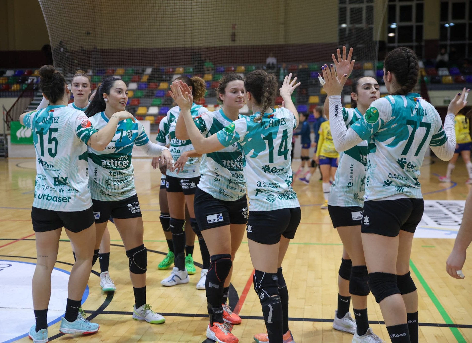 El Atticgo CBM Elche arrolla a Rocasa Gran Canaria y ya piensa en Europa El Atticgo CBM Elche arrolla a Rocasa Gran Canaria y ya piensa en Europa