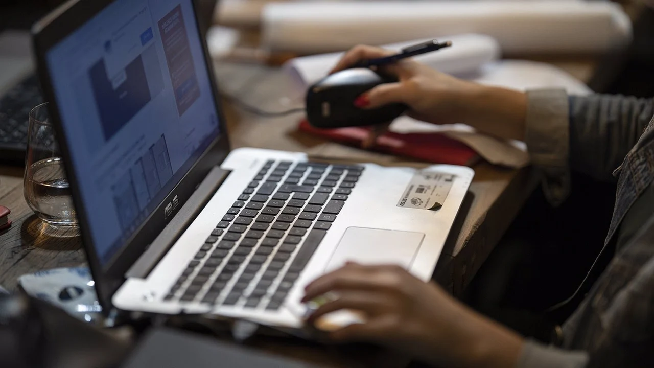 Extremadura New Energies ofrece 400 plazas gratuitas para cuatro cursos online de formación sobre baterías