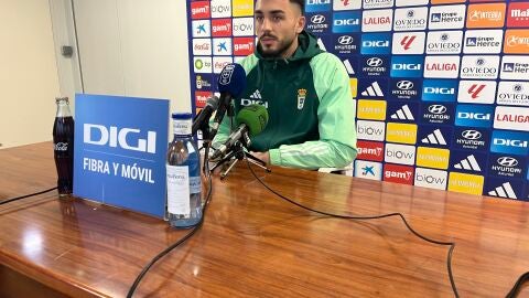 10-1 Leo Rom&aacute;n, en la sala de prensa del Requex&oacute;n