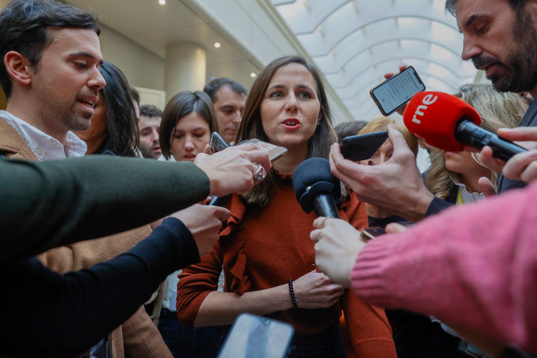 Podemos votará a favor del decreto anticrisis, pero dejará caer el de subsidio por desempleo Podemos votará a favor del decreto anticrisis, pero dejará caer el de subsidio por desempleo