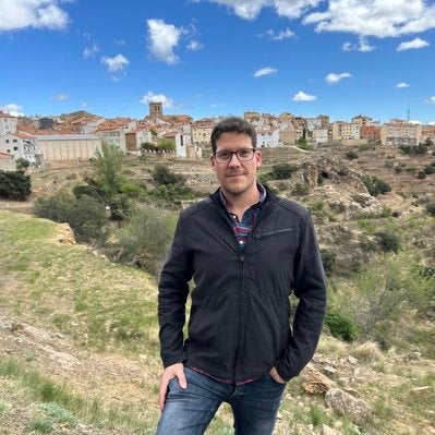 Miembros de Inicitiva dejan el partido y pasan a Compromís: "No buscamos abrir grietas, sino cerrarlas" Miembros de Inicitiva dejan el partido y pasan a Compromís: "No buscamos abrir grietas, sino cerrarlas"