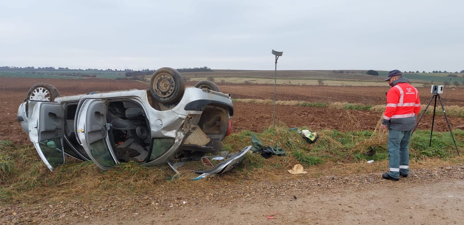 Fallece un hombre de 44 años tras volcar con su coche en Funes Fallece un hombre de 44 años tras volcar con su coche en Funes