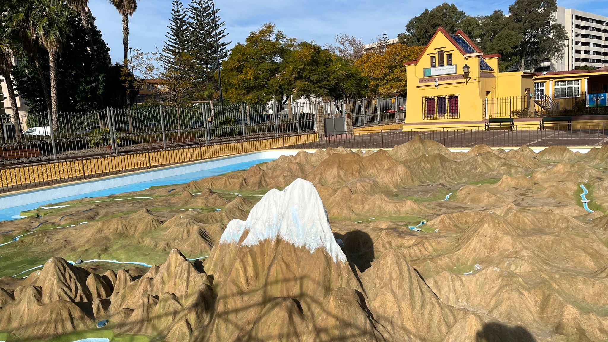 La escuela infantil de Martiricos estrena su mapa en relieve restaurado La escuela infantil de Martiricos estrena su mapa en relieve restaurado