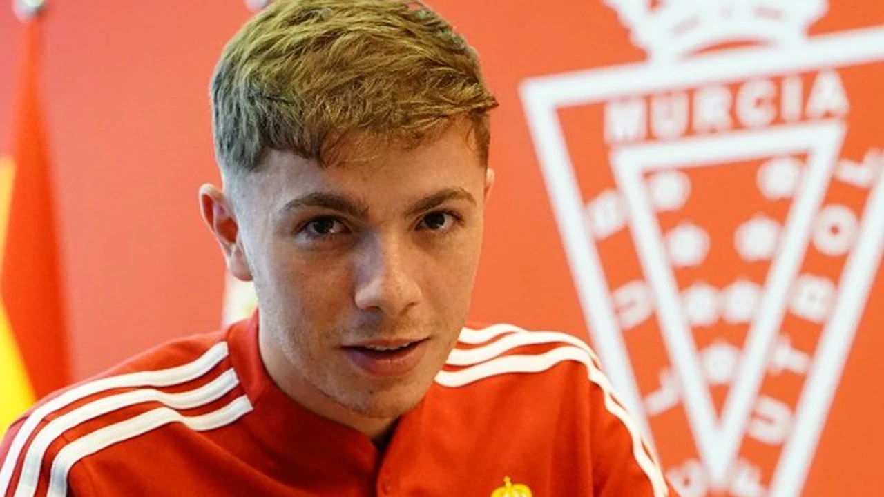 Álex Rubio del Real Murcia, muy cotizado en la categoría de bronce