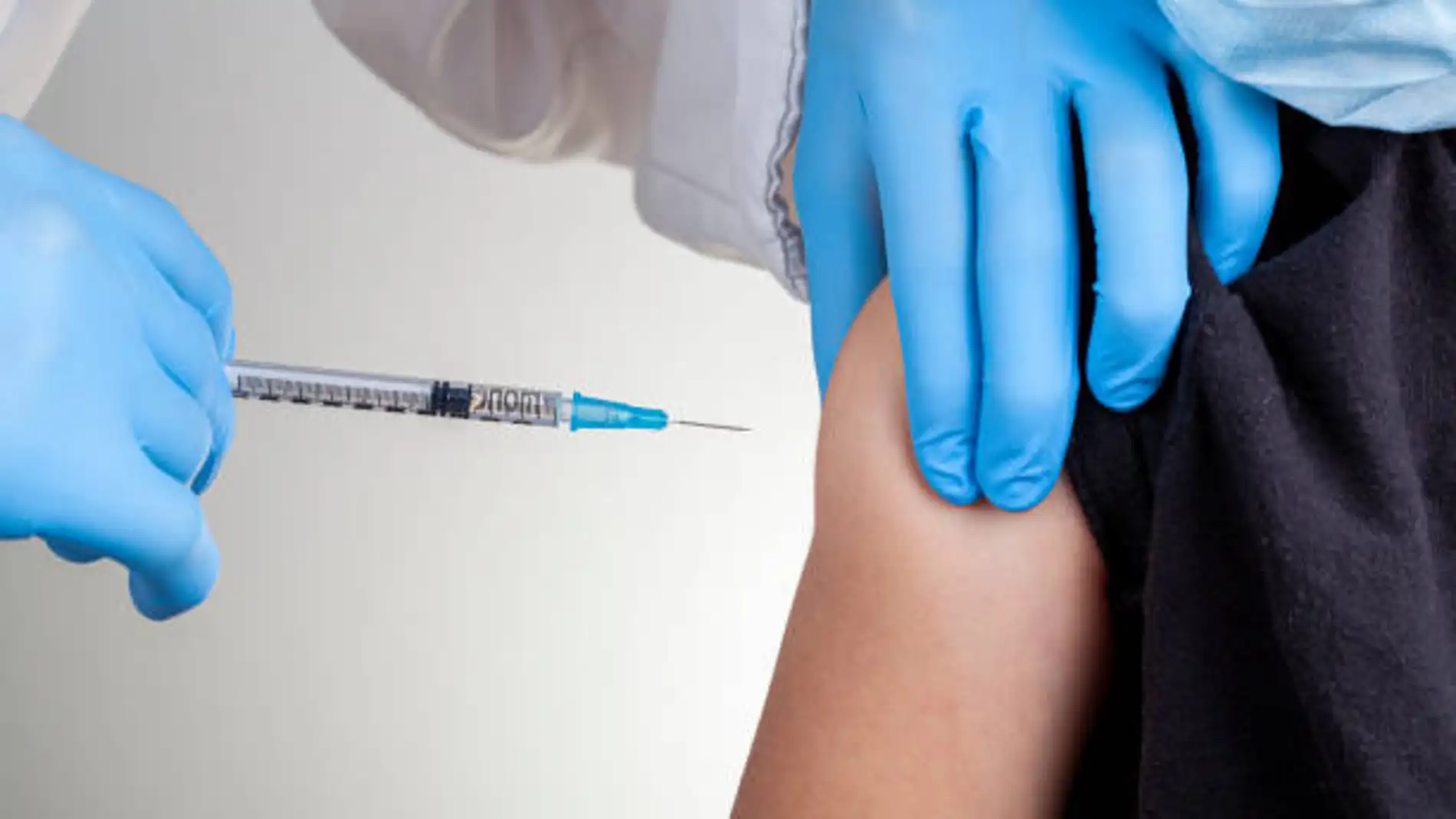La vacunación de la gripe se abre a toda la población en Aragón