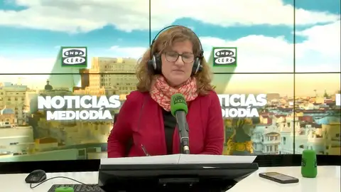 Elena Gijón: "Puigdemont vuelve a estrujarnos gracias a las necesidades políticas de Sánchez" Elena Gijón: "Puigdemont vuelve a estrujarnos gracias a las necesidades políticas de Sánchez"