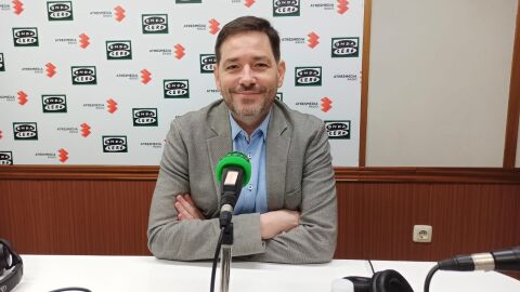 David Broceño en los estudios de Onda Cero Ciudad Real