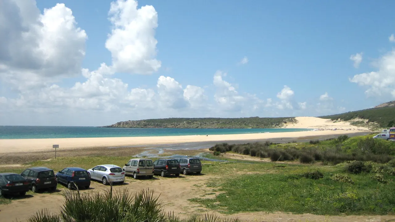 Vista general de la playa de Bolonia, a pocos kilómetros de Tarifa.
